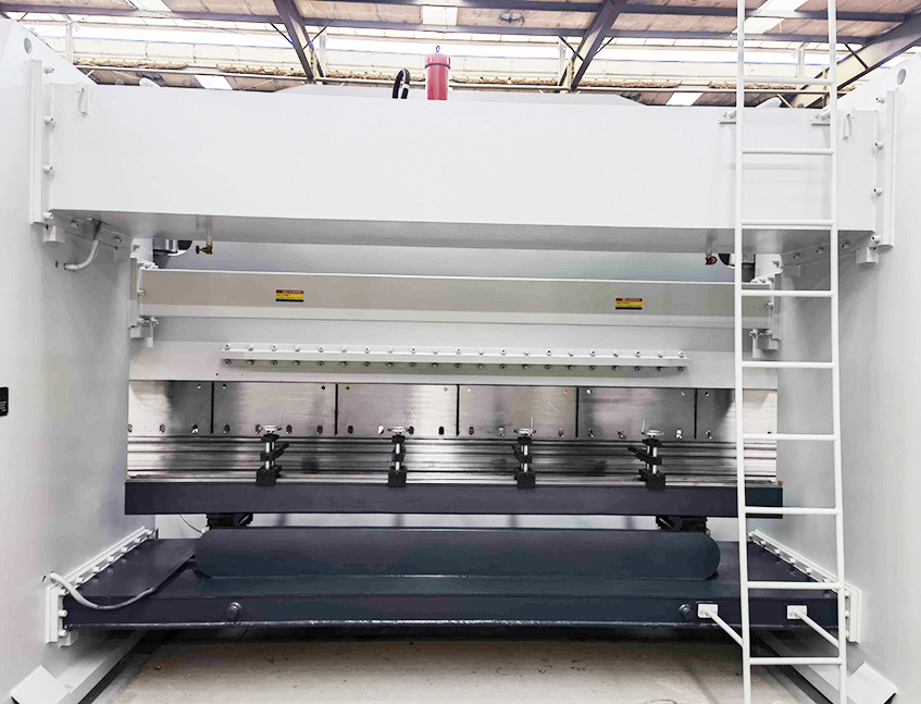 WE67K-600/6000 CNC Press Brake